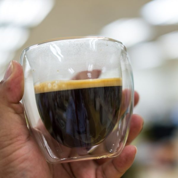 Vaso Doble Pared 150ml con café